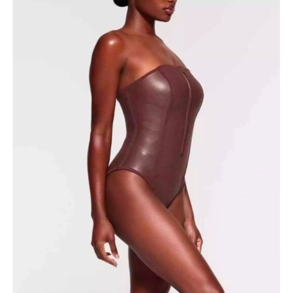 Skims Strapless Brown Sculpting One-Piece Swimsuit With Front Zipper Xtra-Life S - Picture 1 of 11
